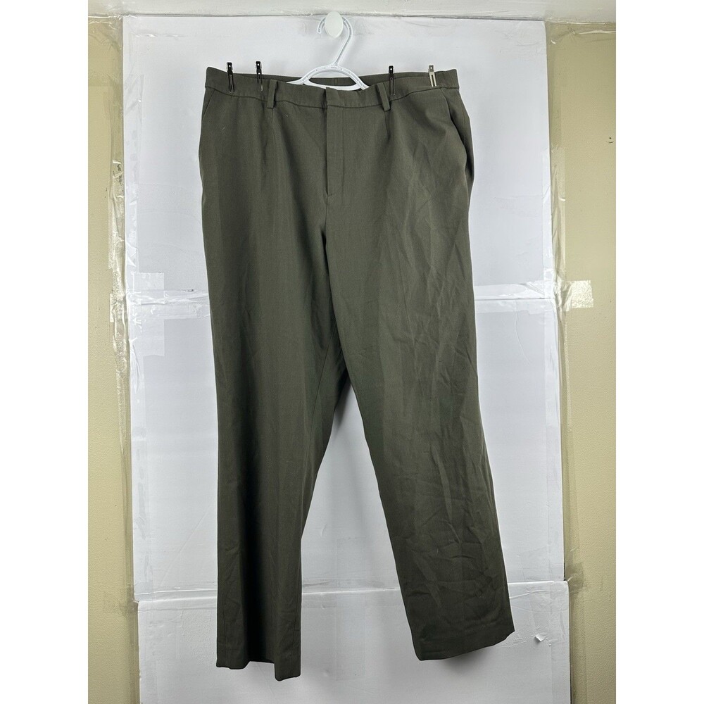 Uniqlo Men's Olive Green Flat Front Trousers Size XL Waist 32-33 Stretch